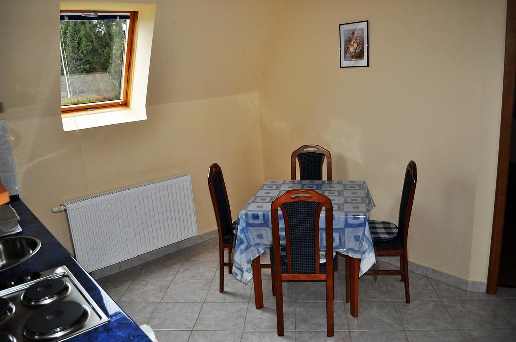 Katalin Apartmanhaz 잘라카로쉬 외부 사진
